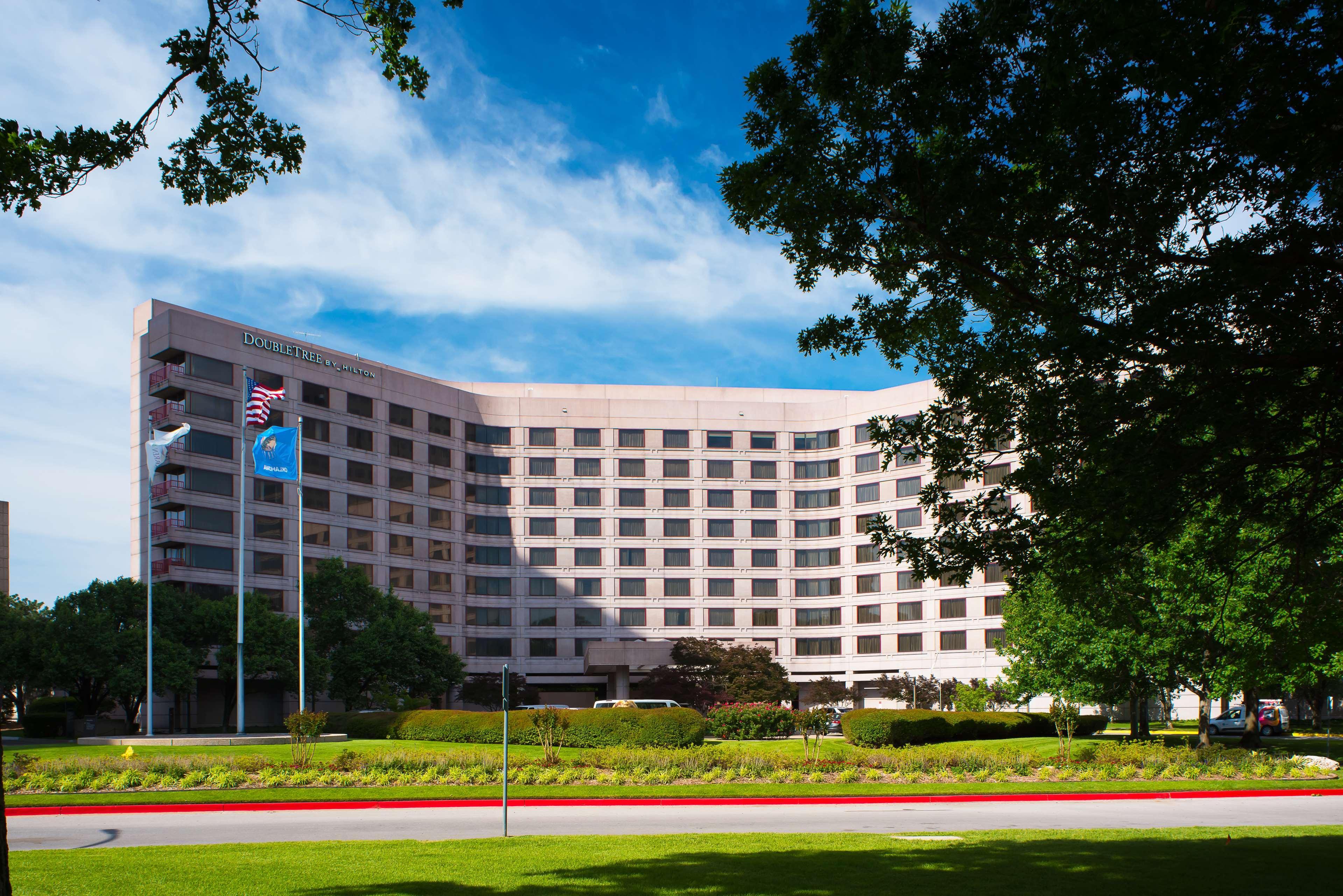 Doubletree By Hilton Tulsa At Warren Place Kültér fotó